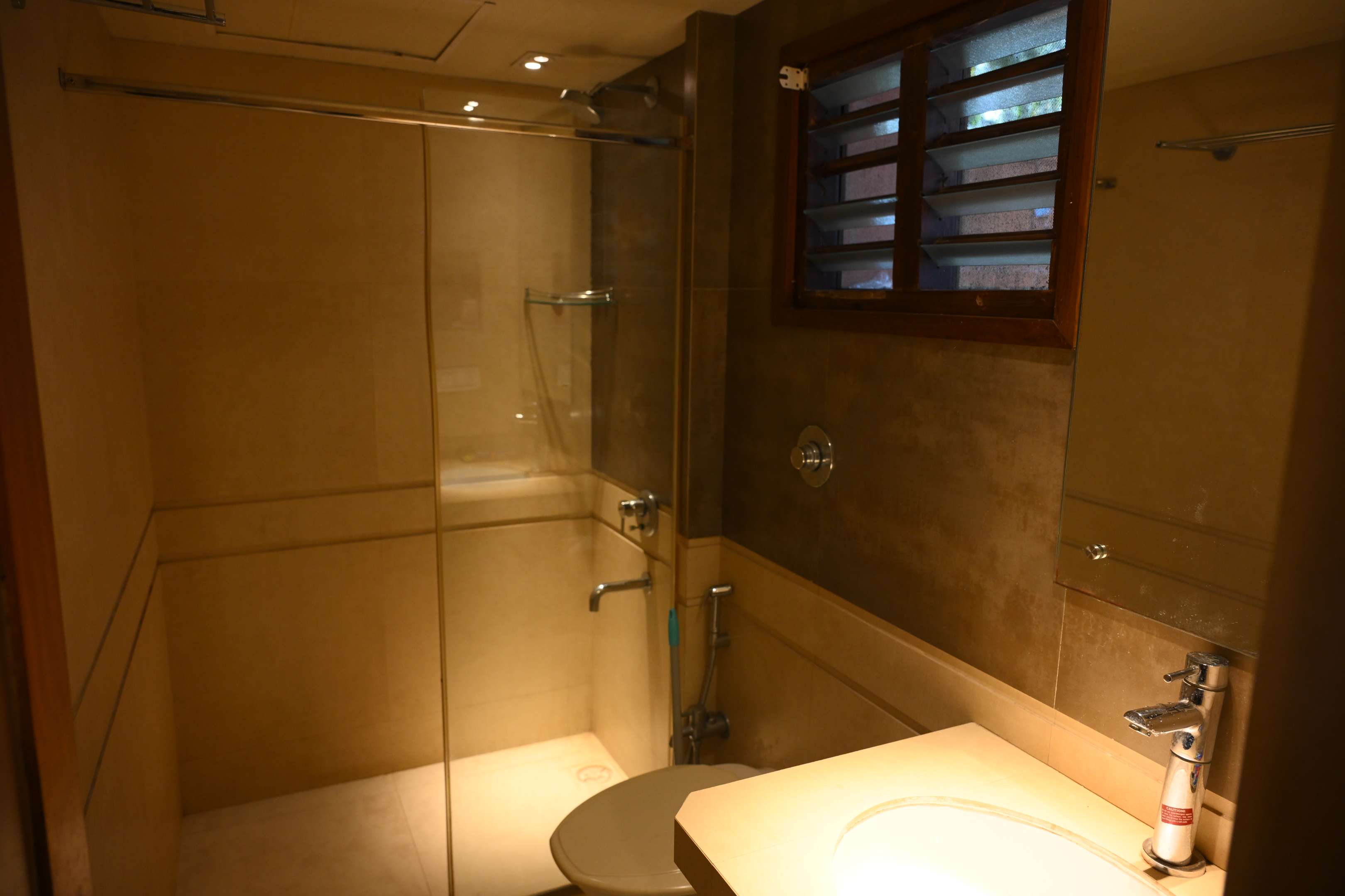 Ambodi Guthu gallery photo 3