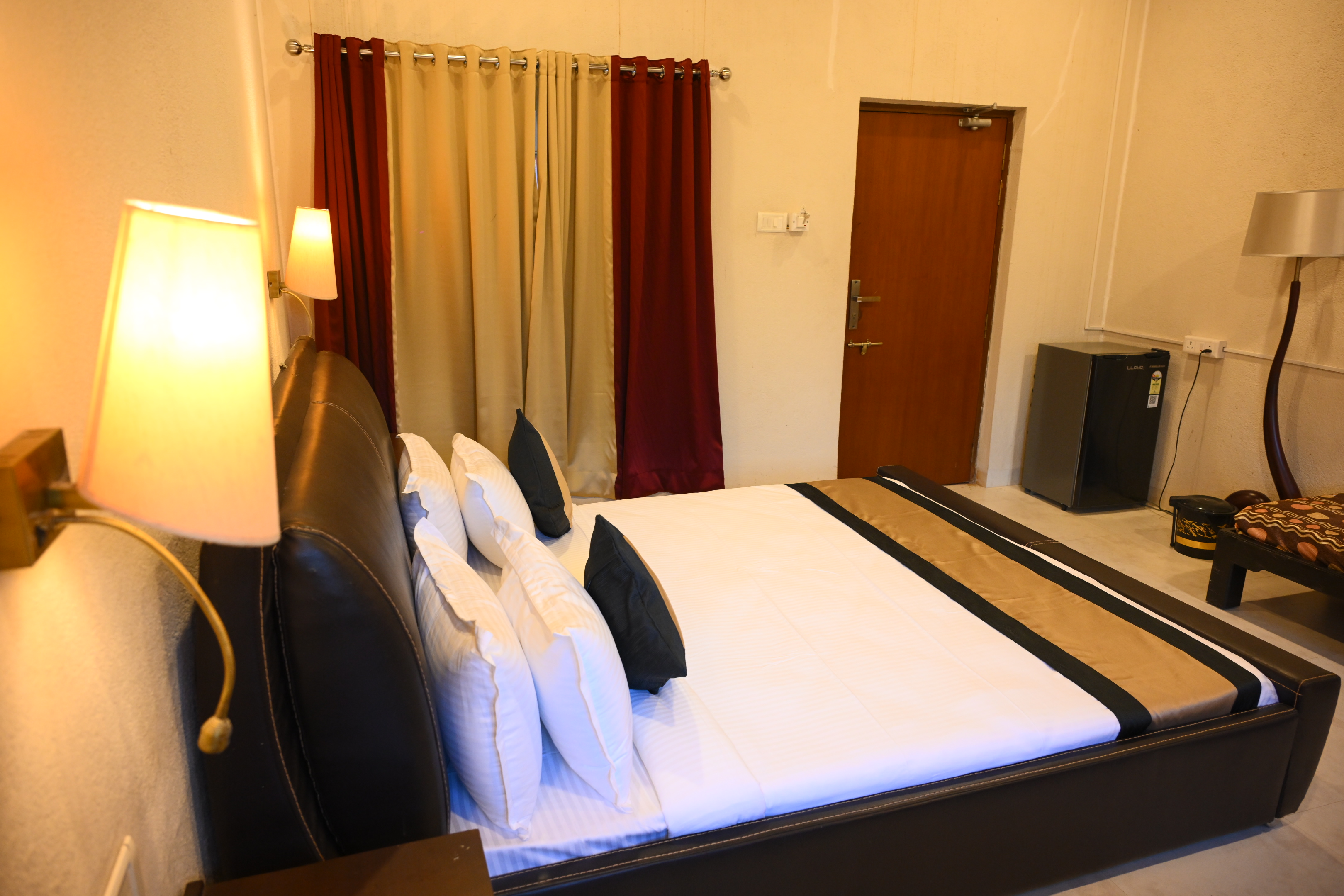 Ambodi Guthu gallery photo 4